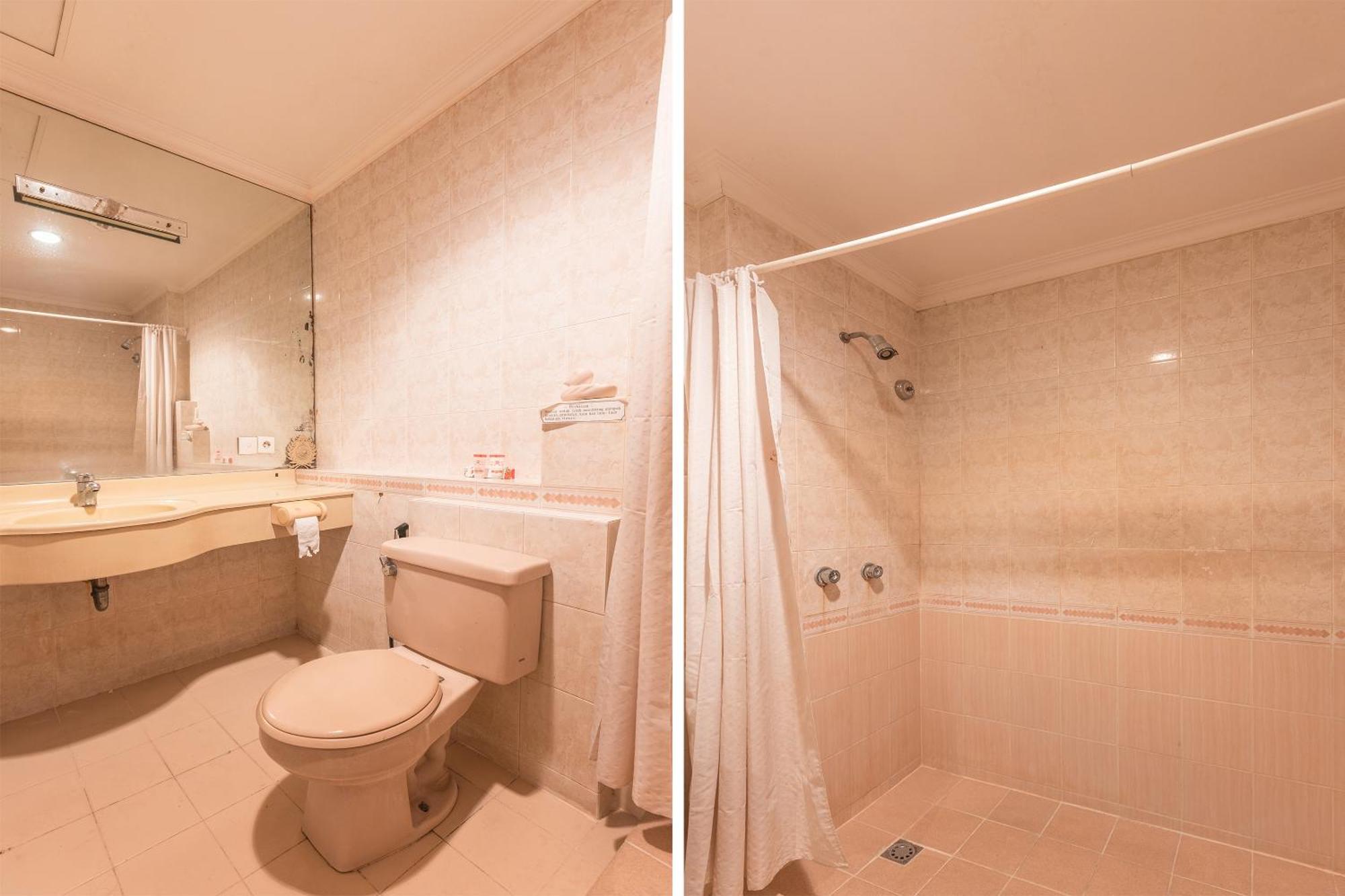Oyo 671 Hotel Capitol จาการ์ตา ภายนอก รูปภาพ